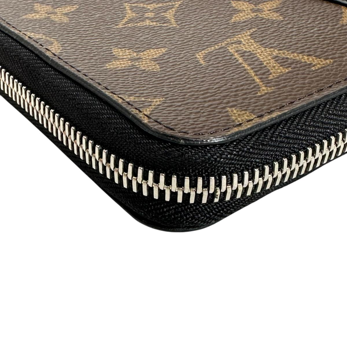 ルイヴィトン LOUIS VUITTON 長財布
ヴェルティカル モノグラム マカサー モノグラムキャンバス M60109 ブラウン LV
【SS】
【中古】