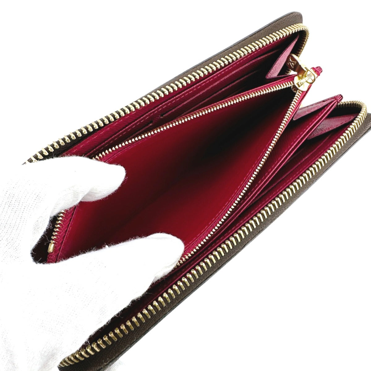 ルイヴィトン LOUIS VUITTON 長財布
ラウンドファスナー モノグラム ジッピー・ウォレット モノグラムキャンバス M41895 ブラウン×フューシャ LV
【SS】
【中古】