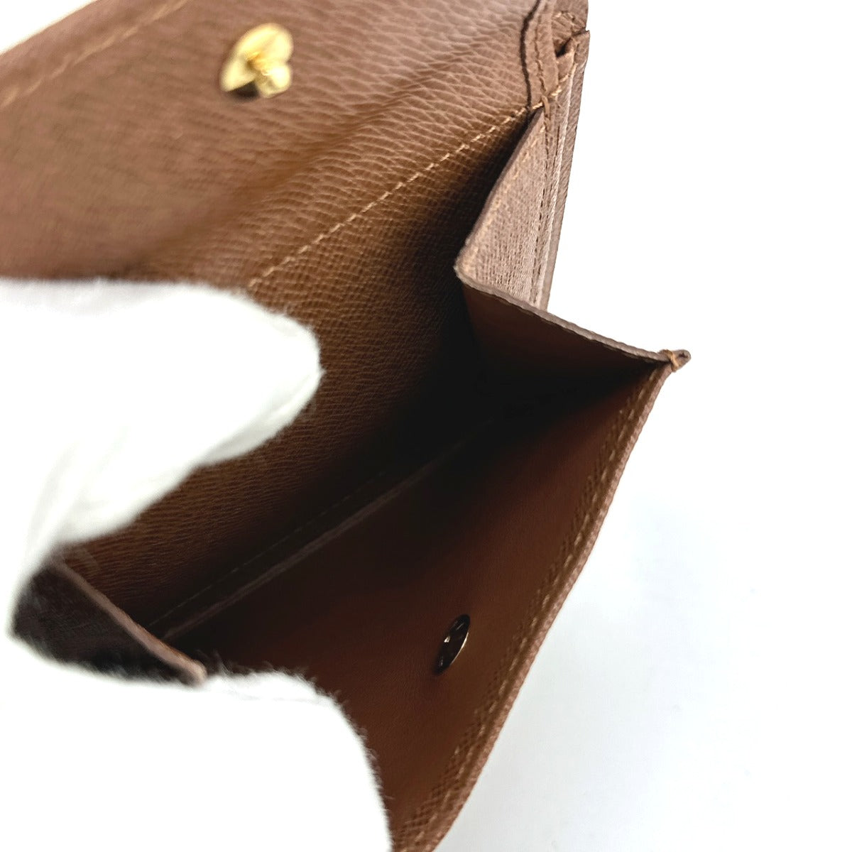 ルイヴィトン LOUIS VUITTON 二つ折り財布
二つ折り財布 モノグラム ポルトフォイユ・フロリン モノグラムキャンバス M60026 ブラウン LV
【SS】
【中古】