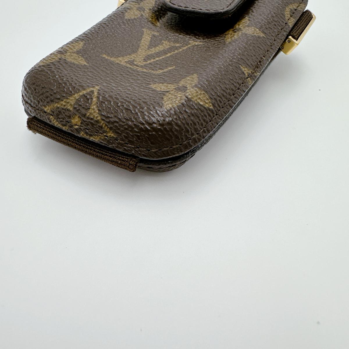 ルイヴィトン LOUIS VUITTON その他ファッション雑貨
携帯電話ケース モノグラム エテュイ・テレフォン インターナショナル モノグラムキャンバス M63064 LV
【SS】
【中古】