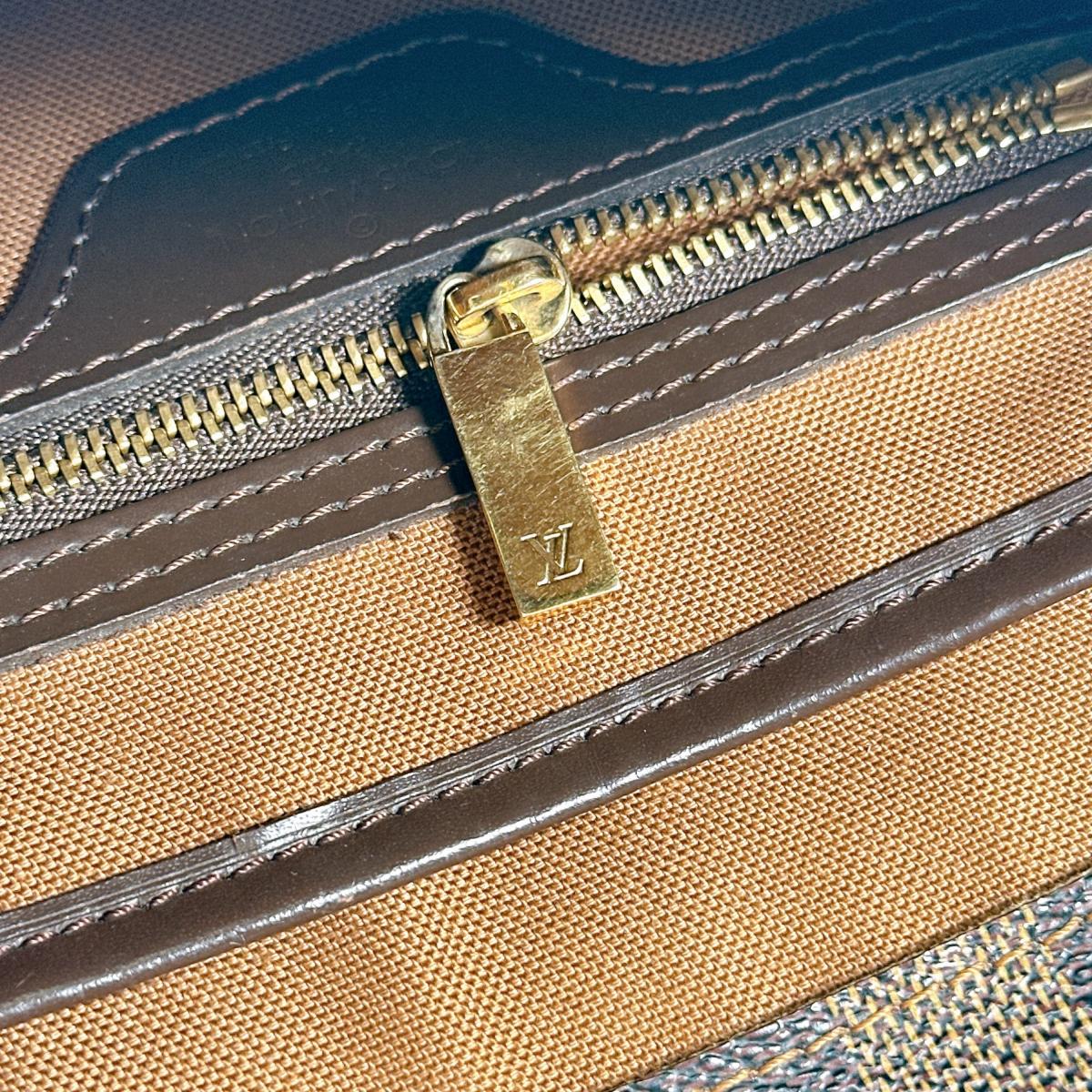 ルイヴィトン LOUIS VUITTON ハンドバッグ
ハンドバッグ ダミエ ヴァヴァンPM ダミエキャンバス N51171 ブラウン LV
【SS】
【中古】