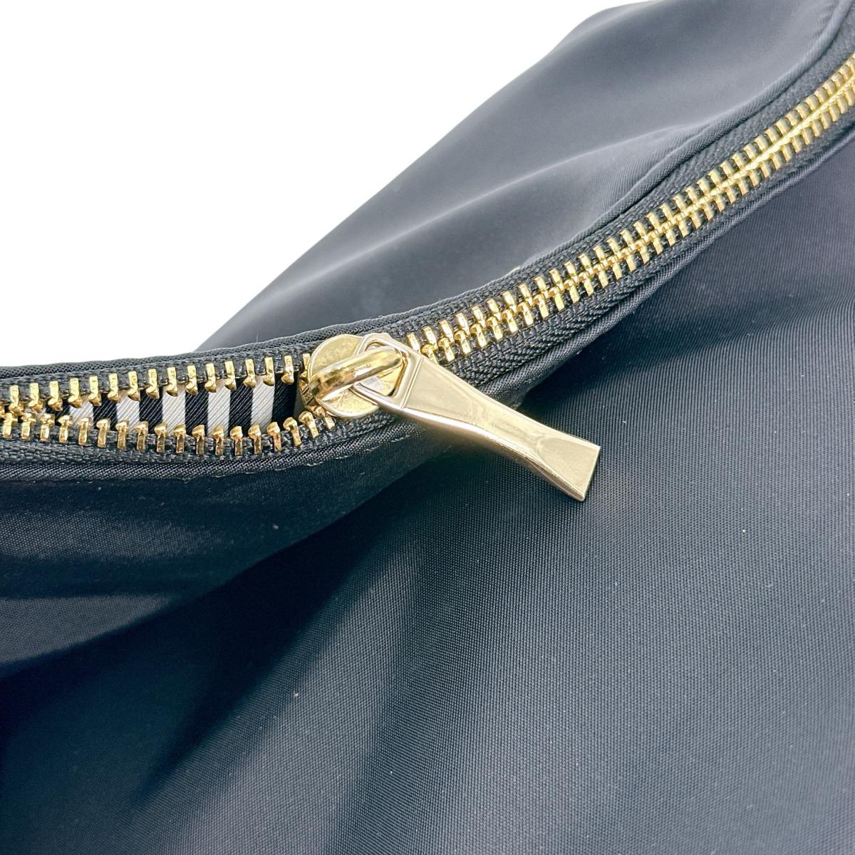 ケイトスペード Kate Spade ハンドバッグ
2wayバッグ ショルダーバッグ ナイロン PXRU6214 ブラック 【SS】
【中古】