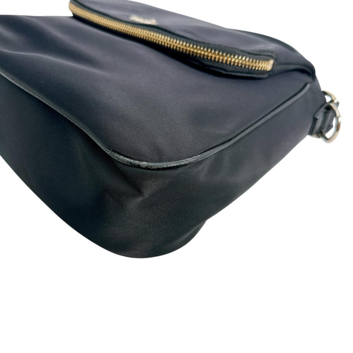 ケイトスペード Kate Spade ハンドバッグ
2wayバッグ ショルダーバッグ ナイロン PXRU6214 ブラック 【SS】
【中古】