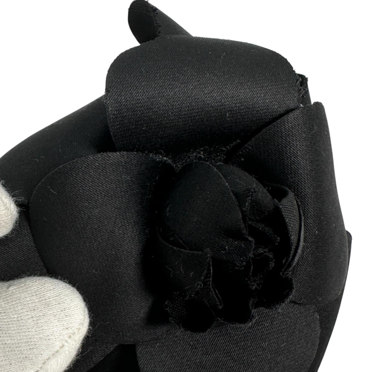 シャネル CHANEL ブローチ
コサージュ カメリア ブラック 【SS】
【中古】