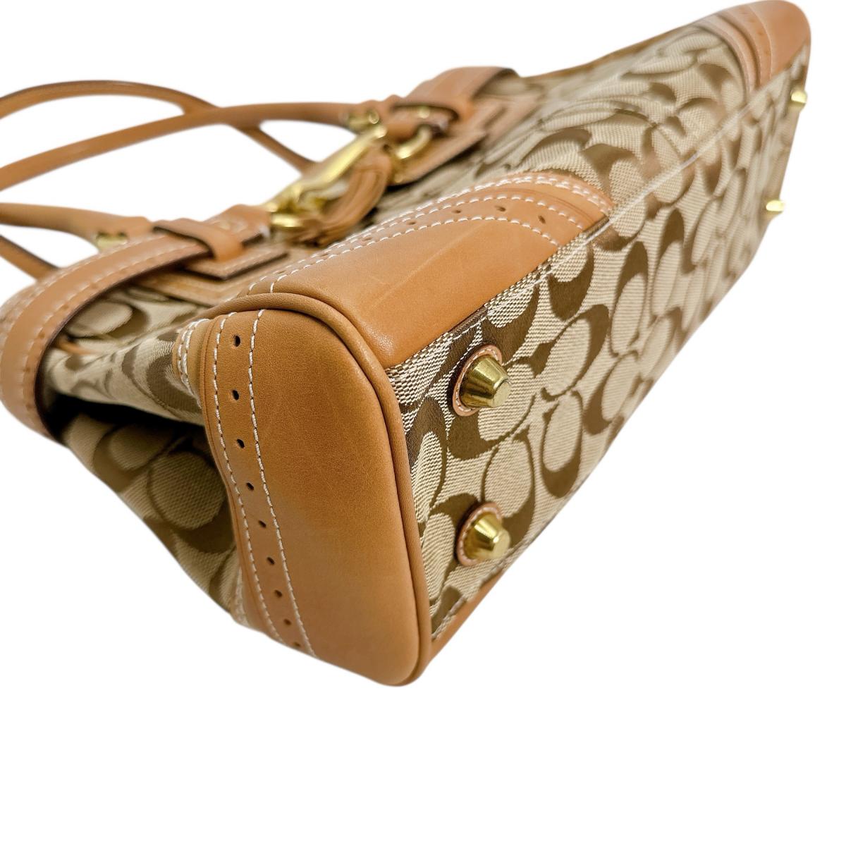 コーチ COACH ハンドバッグ
トートバッグ キャメル シグネクチャー キャンバス 10507 ブラウン 【SS】
【中古】