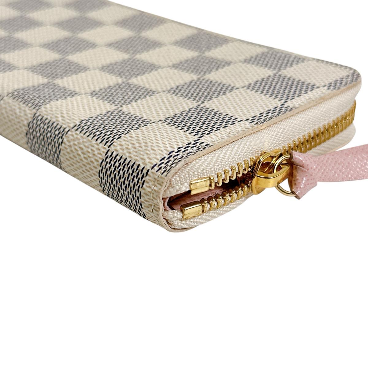 ルイヴィトン LOUIS VUITTON 長財布
ポルトフォイユクレマンス ダミエアズール ラウンドファスナー ダミエアズールキャンバス N61264 ローズバレリーヌ LV
【SS】
【中古】