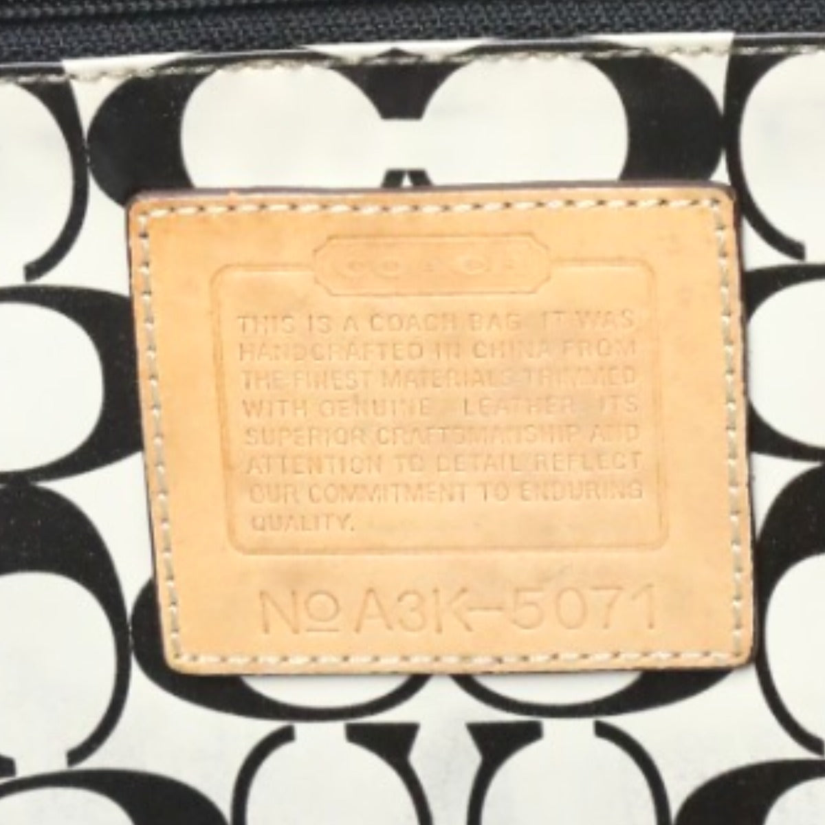 コーチ COACH ハンドバッグ
トートバッグ 肩掛け ハンプトンズウイークエンド ナイロン A3K-5071 ブラック 【SS】
【中古】