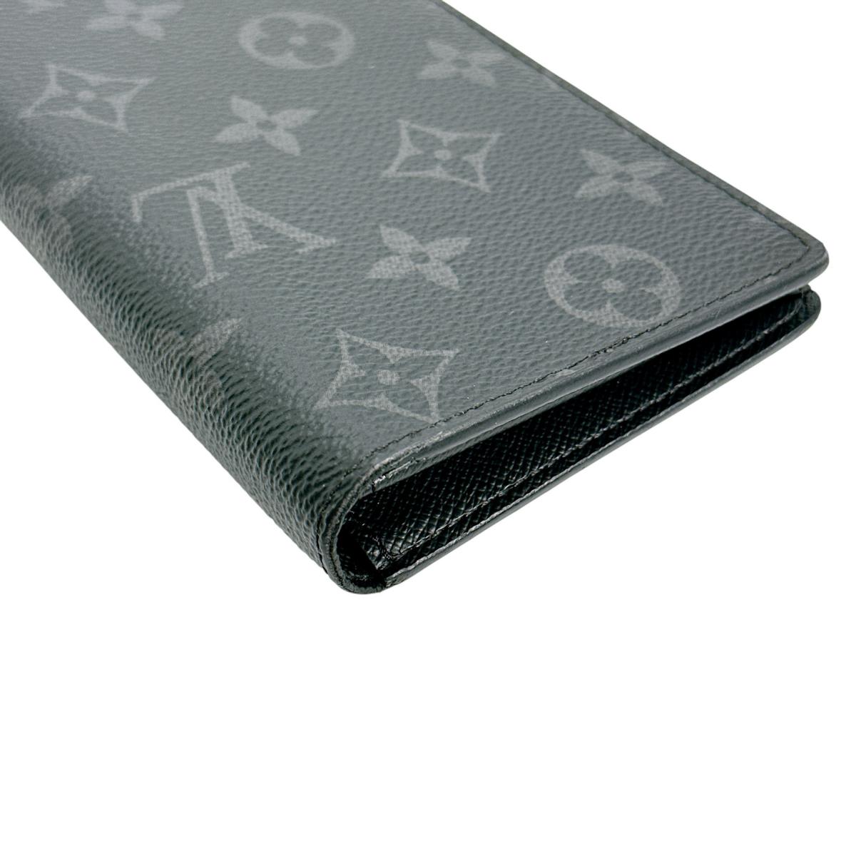 ルイヴィトン LOUIS VUITTON 長財布
二つ折り長財布 エクリプス ポルトフォイユ・ブラザ モノグラムキャンバス M61697 グレー×ブラック LV
【SS】
【中古】