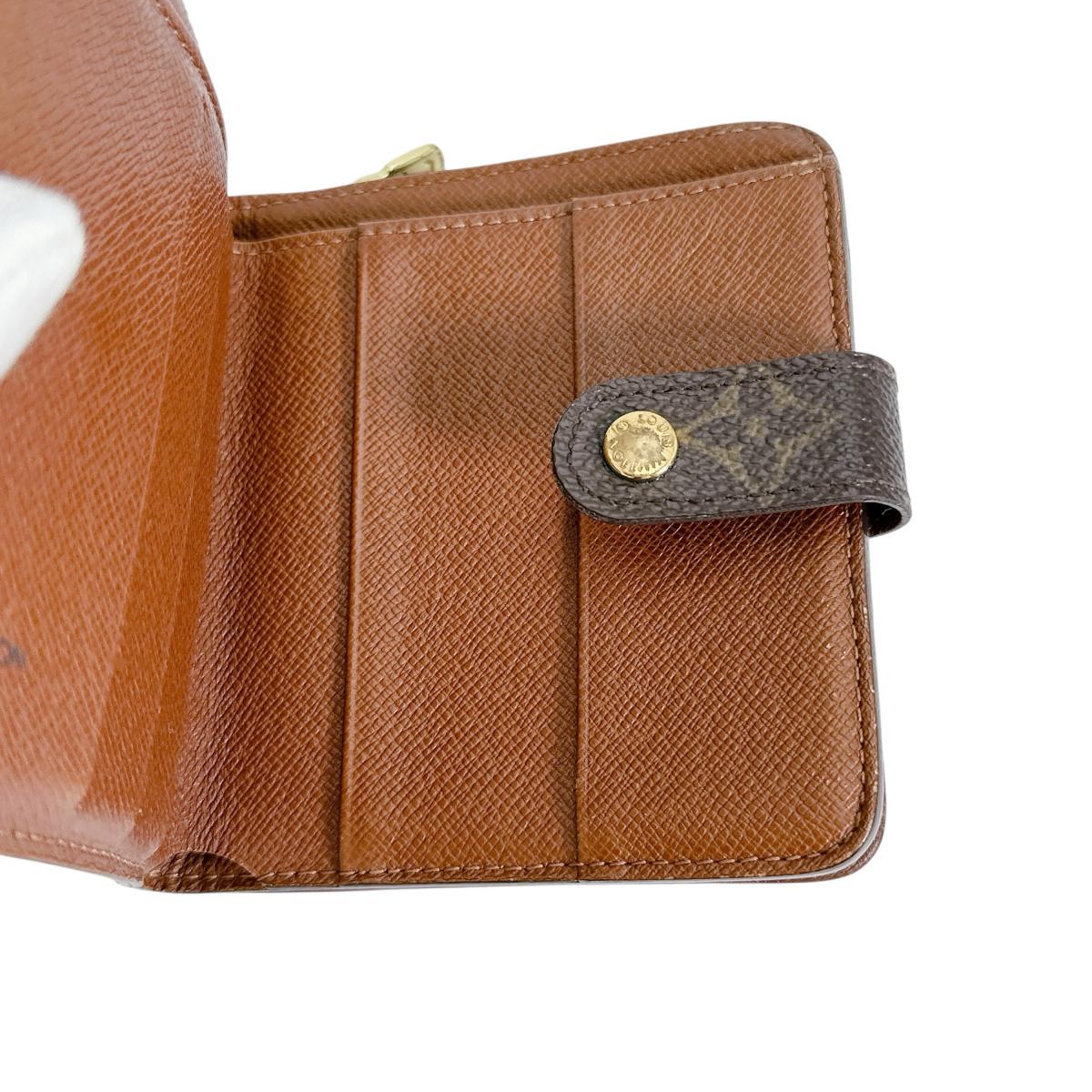 ルイヴィトン LOUIS VUITTON 二つ折り財布
カード用ポケットファスナー付 モノグラム コンパクトジップ モノグラムキャンバス M61667 ブラウン LV
【SS】
【中古】