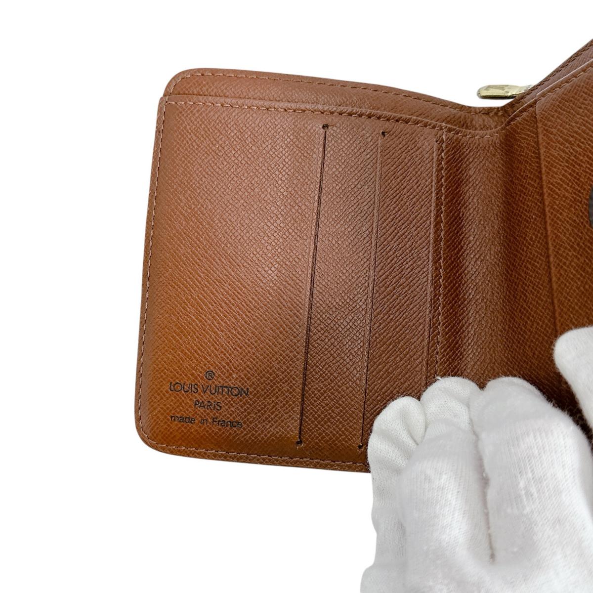 ルイヴィトン LOUIS VUITTON 二つ折り財布
カード用ポケットファスナー付 モノグラム コンパクトジップ モノグラムキャンバス M61667 ブラウン LV
【SS】
【中古】