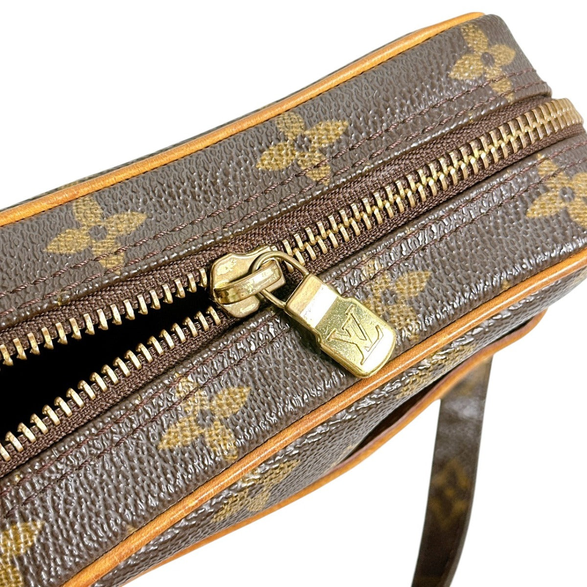ルイヴィトン LOUIS VUITTON ショルダーバッグ
ショルダーバッグ モノグラム ダヌーブ モノグラムキャンバス M45266 ブラウン LV
【SS】
【中古】