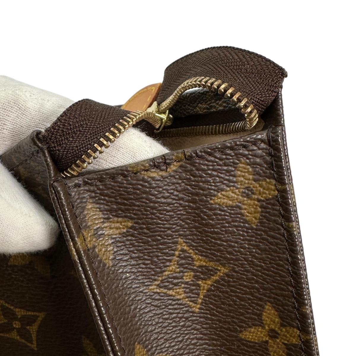ルイヴィトン LOUIS VUITTON ポーチ
ポシェット モノグラム トワレット19 モノグラムキャンバス M47544 ブラウン LV
【SS】
【中古】