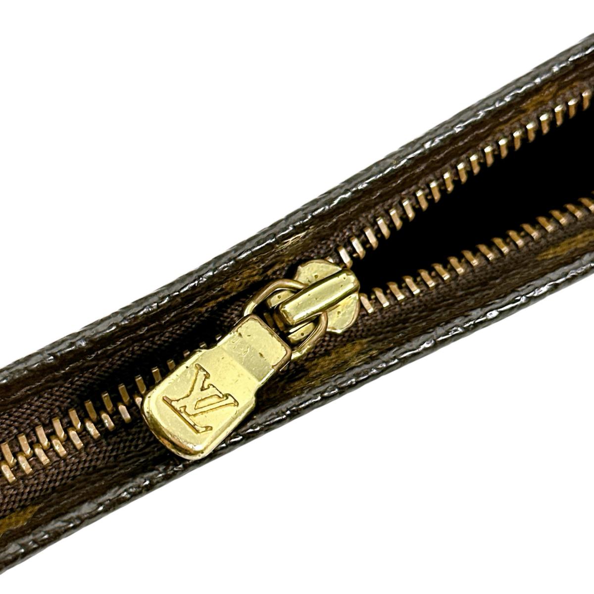 ルイヴィトン LOUIS VUITTON ポーチ
ポシェット モノグラム トワレット19 モノグラムキャンバス M47544 ブラウン LV
【SS】
【中古】