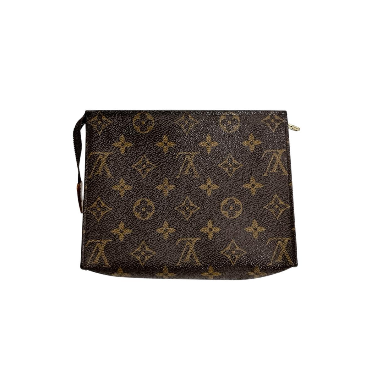 ルイヴィトン LOUIS VUITTON ポーチ
ポシェット モノグラム トワレット19 モノグラムキャンバス M47544 ブラウン LV
【SS】
【中古】