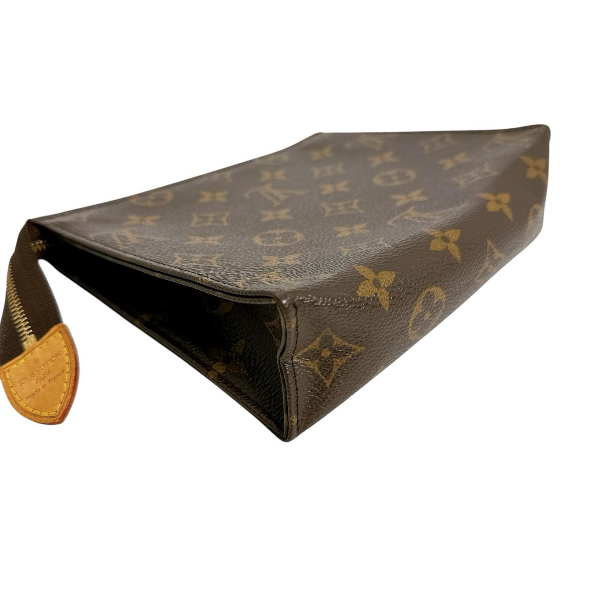 ルイヴィトン LOUIS VUITTON ポーチ
ポシェット モノグラム トワレット19 モノグラムキャンバス M47544 ブラウン LV
【SS】
【中古】