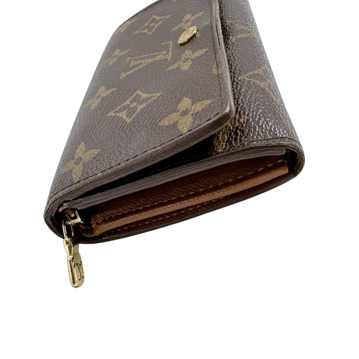 ルイヴィトン LOUIS VUITTON 二つ折り財布
L字ファスナー モノグラム ポルトモネビエ・トレゾール モノグラムキャンバス M61736 ブラウン LV
【SS】
【中古】