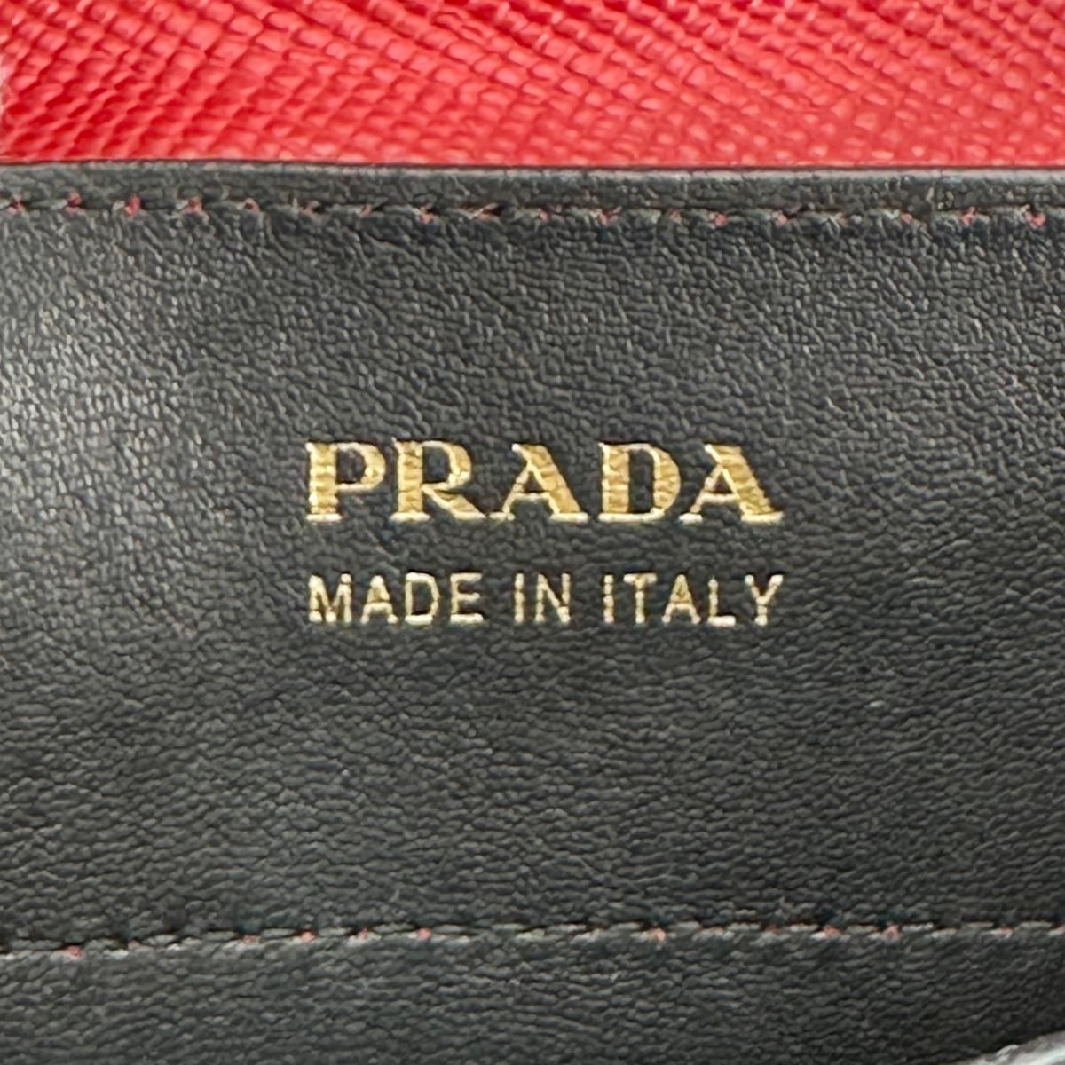 プラダ PRADA ハンドバッグ
ショルダーバッグ サフィアーノ 2wayバッグ 牛革 BN2775 レッド 【SS】
【中古】