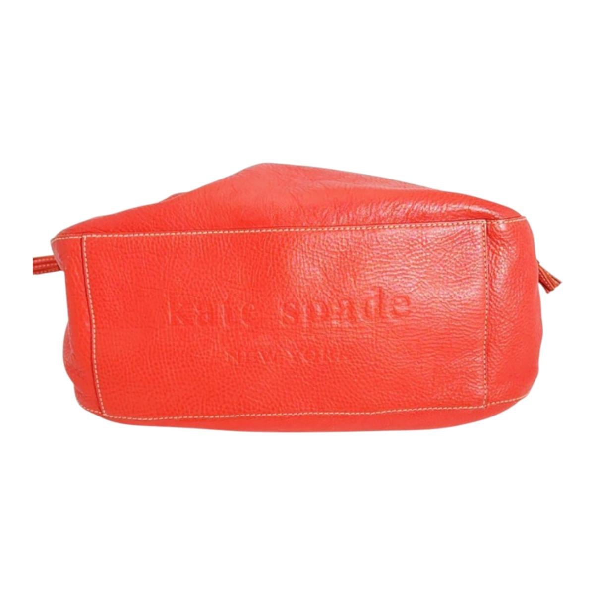 ケイトスペード Kate Spade ハンドバッグ
トートバッグ 巾着型 レザー レッド 【SS】
【中古】