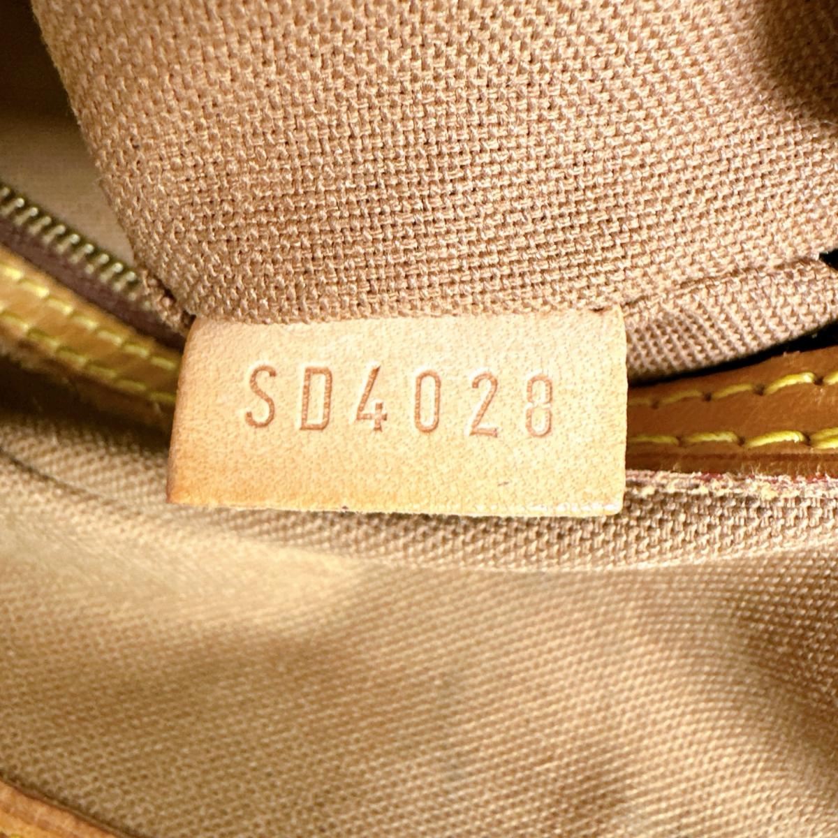 ルイヴィトン LOUIS VUITTON トートバッグ
バッグ モノグラム バティニョール・オリゾンタル モノグラムキャンバス M51154 ブラウン LV
【SS】
【中古】