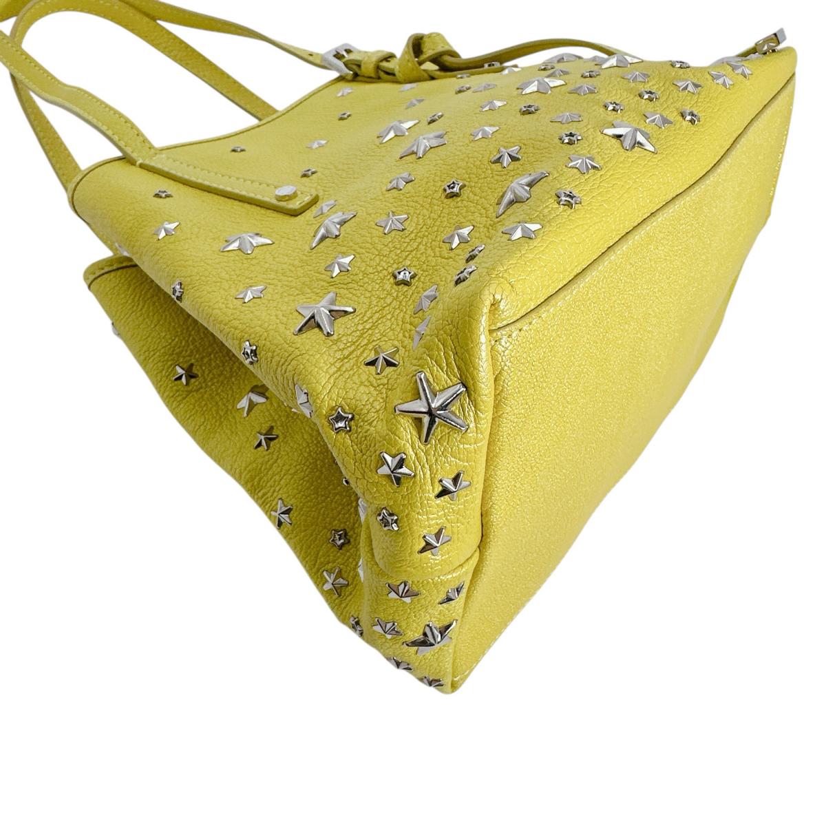 ジミーチュウ JIMMY CHOO ハンドバッグ
トートバッグ スタッズ スター レザー イエロー 【SS】
【中古】
