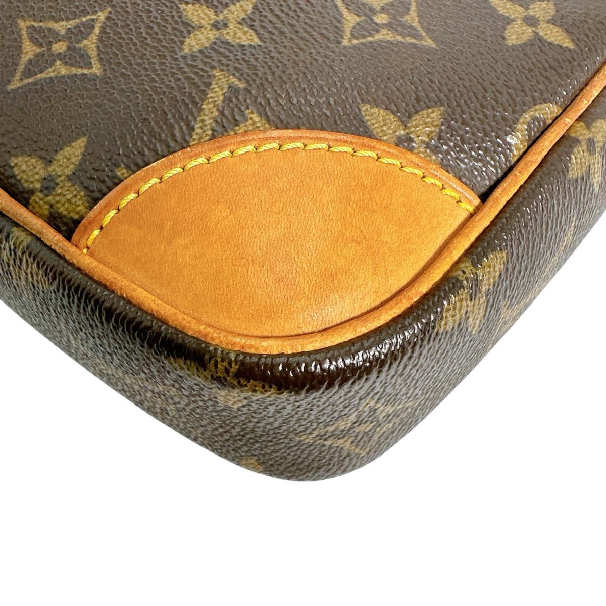 ルイヴィトン LOUIS VUITTON ショルダーバッグ
ショルダーバッグ モノグラム ダヌーブ モノグラムキャンバス M45266 ブラウン LV
【SS】
【中古】