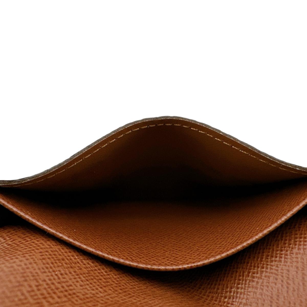 ルイヴィトン LOUIS VUITTON 名刺入れ
カードケース LVモノグラム アンヴェロップ・カルト ドゥ ヴィジット モノグラムキャンバス M62920 ブラウン LV
【SS】
【中古】