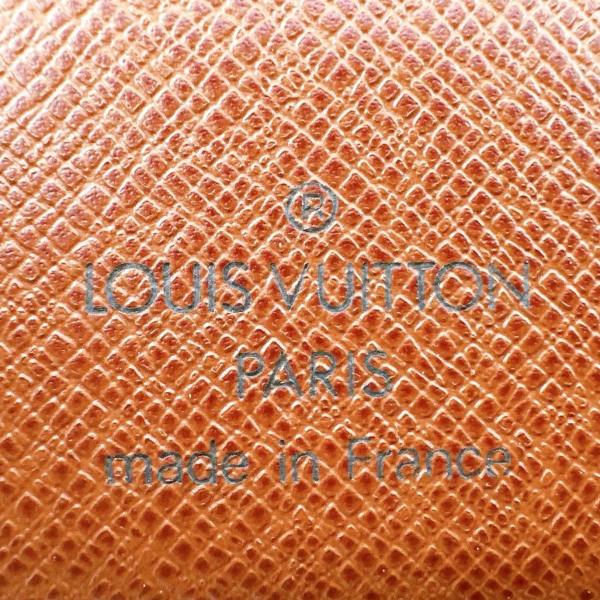 ルイヴィトン LOUIS VUITTON 三つ折り財布
カード用ポケット付財布 モノグラム ポルトフォイユ・コアラ モノグラムキャンバス M58013 ブラウン LV
【SS】
【中古】