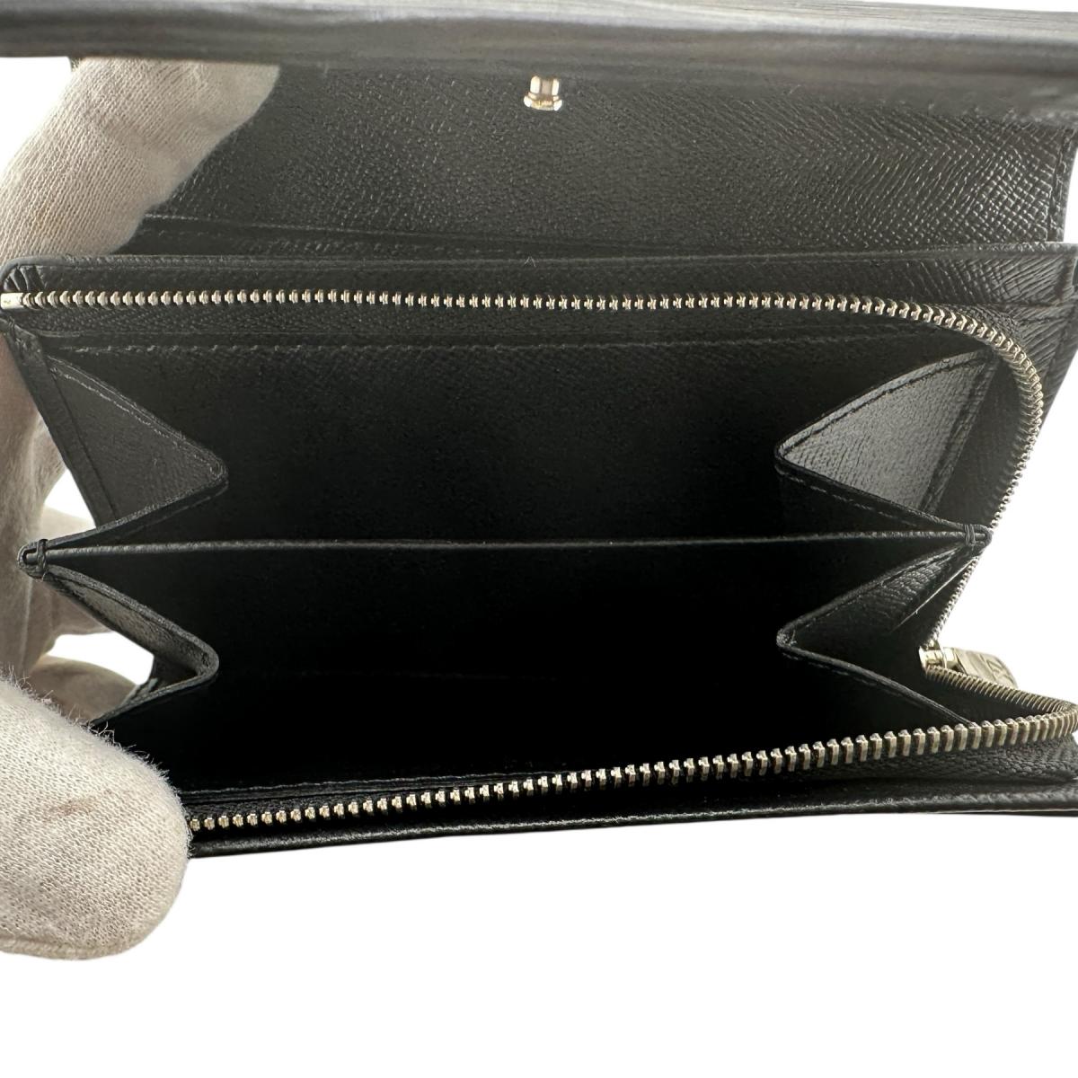 ルイヴィトン LOUIS VUITTON 二つ折り財布
二つ折り長財布 エピ ポルトフォイユトレゾール エピレザー M63972 ブラック LV
【SS】
【中古】
