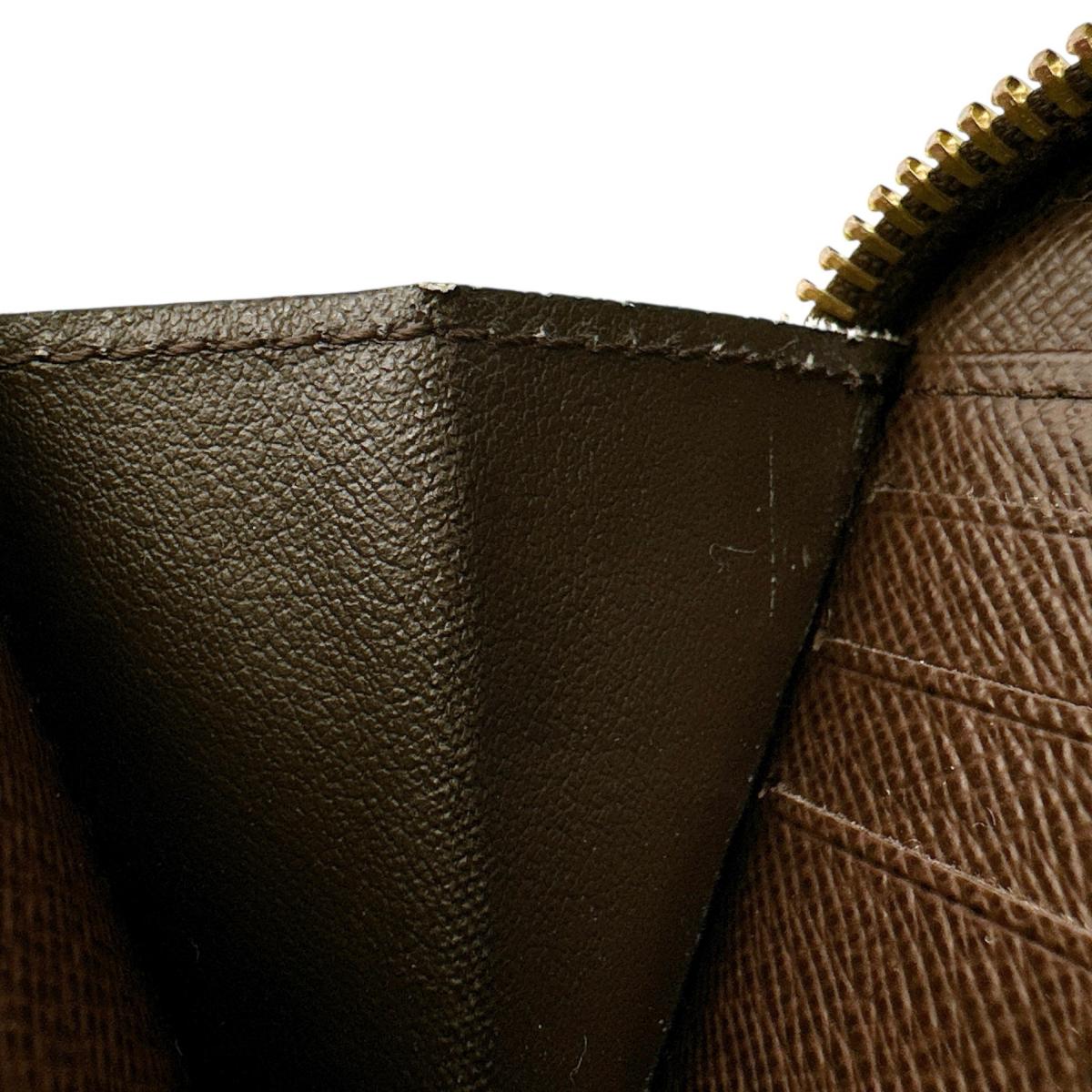 ルイヴィトン LOUIS VUITTON 長財布
長財布 ダミエ ジッピーウォレット ダミエキャンバス N41661 ブラウン LV
【SS】
【中古】