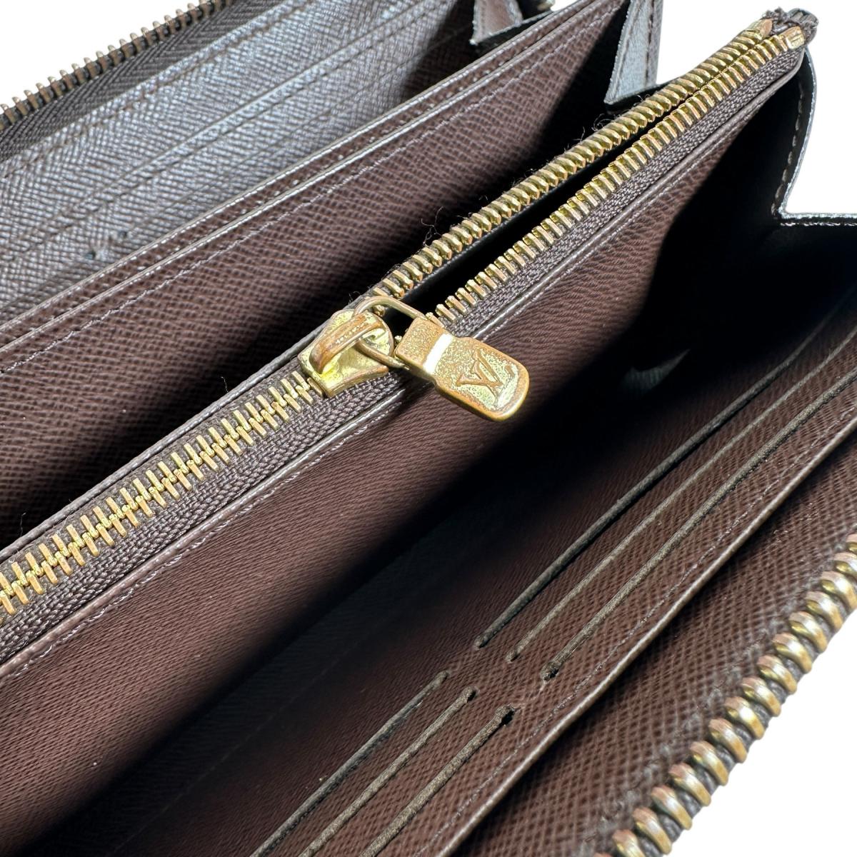ルイヴィトン LOUIS VUITTON 長財布
長財布 ダミエ ジッピーウォレット ダミエキャンバス N41661 ブラウン LV
【SS】
【中古】