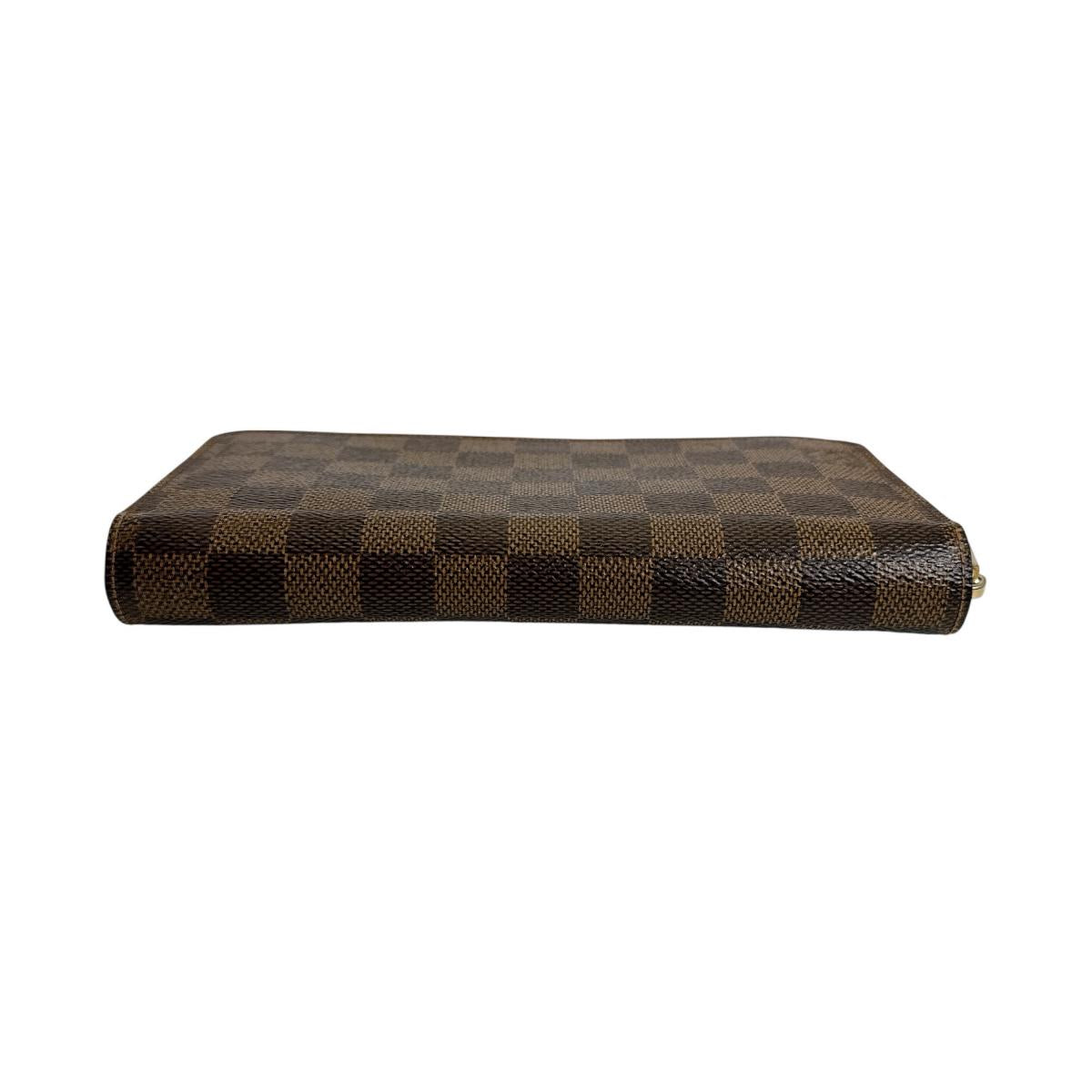 ルイヴィトン LOUIS VUITTON 長財布
長財布 ダミエ ジッピーウォレット ダミエキャンバス N41661 ブラウン LV
【SS】
【中古】