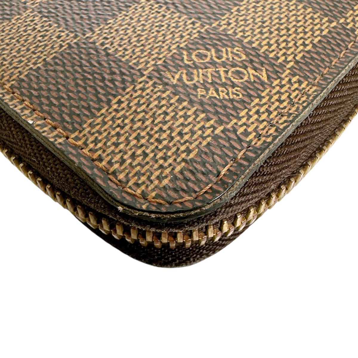 ルイヴィトン LOUIS VUITTON 長財布
長財布 ダミエ ジッピーウォレット ダミエキャンバス N41661 ブラウン LV
【SS】
【中古】