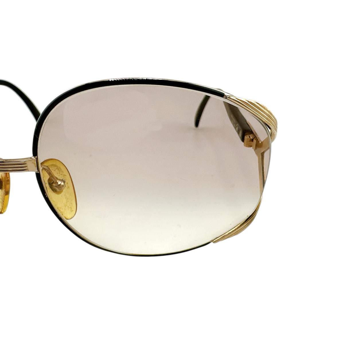 クリスチャンディオール Christian Dior サングラス
サングラス 2250 49 プラスチック ブラック×ゴールド 【SS】
【中古】