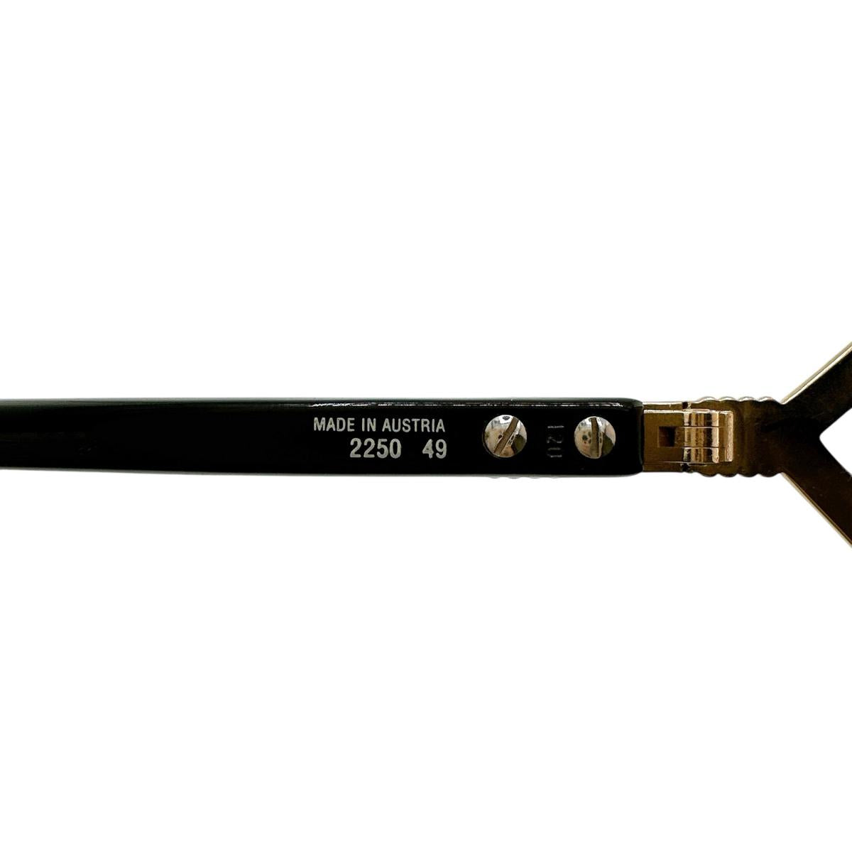 クリスチャンディオール Christian Dior サングラス
サングラス 2250 49 プラスチック ブラック×ゴールド 【SS】
【中古】