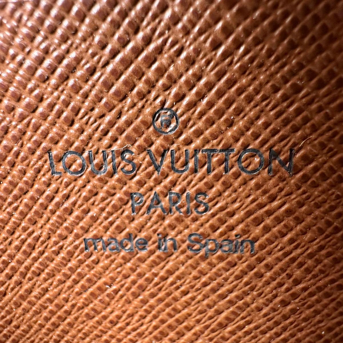 ルイヴィトン LOUIS VUITTON 長財布
ジッピーウォレット モノグラム ラウンドファスナー モノグラムキャンバス M60017 ブラウン LV
【SS】
【中古】