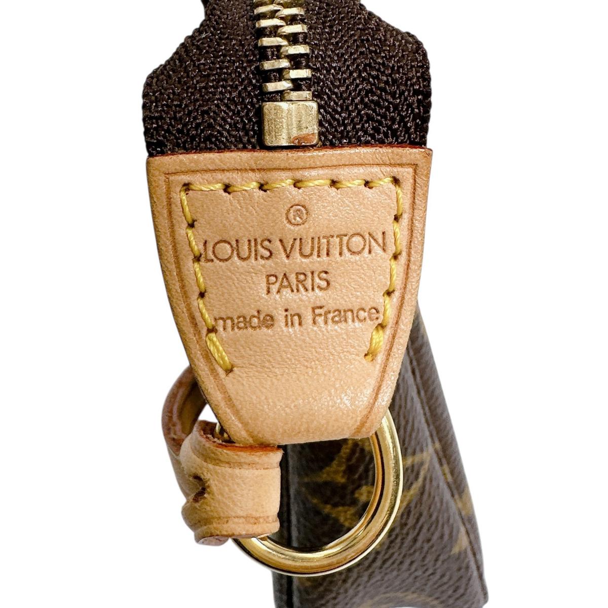 ルイヴィトン LOUIS VUITTON ポーチ
アクセサリーポーチ モノグラム ポシェットアクセソワール モノグラムキャンバス M51980 ブラウン LV
【SS】
【中古】