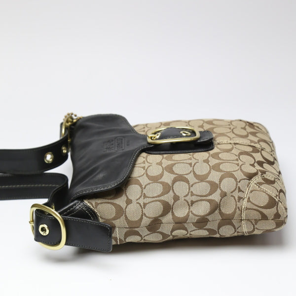 コーチ COACH ショルダーバッグ
斜めかけ シグネチャー レザー 11436 ブラック×ベージュ 【SS】
【中古】