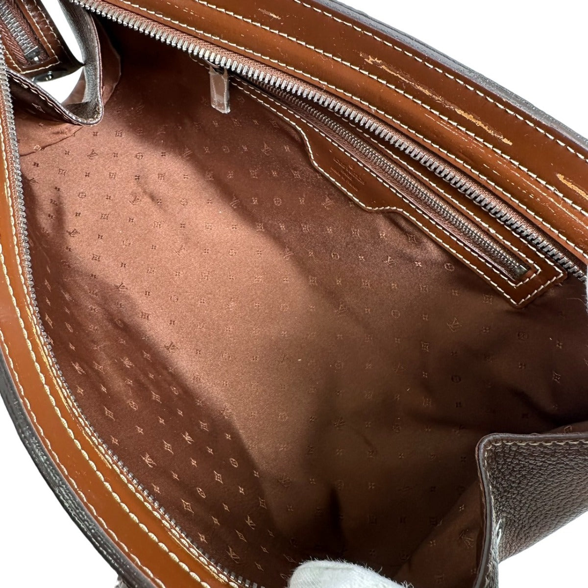 ルイヴィトン LOUIS VUITTON ハンドバッグ
シエンヌ スハリ エパヌイPM 羊革 M91884 ブラウン LV
【SS】
【中古】