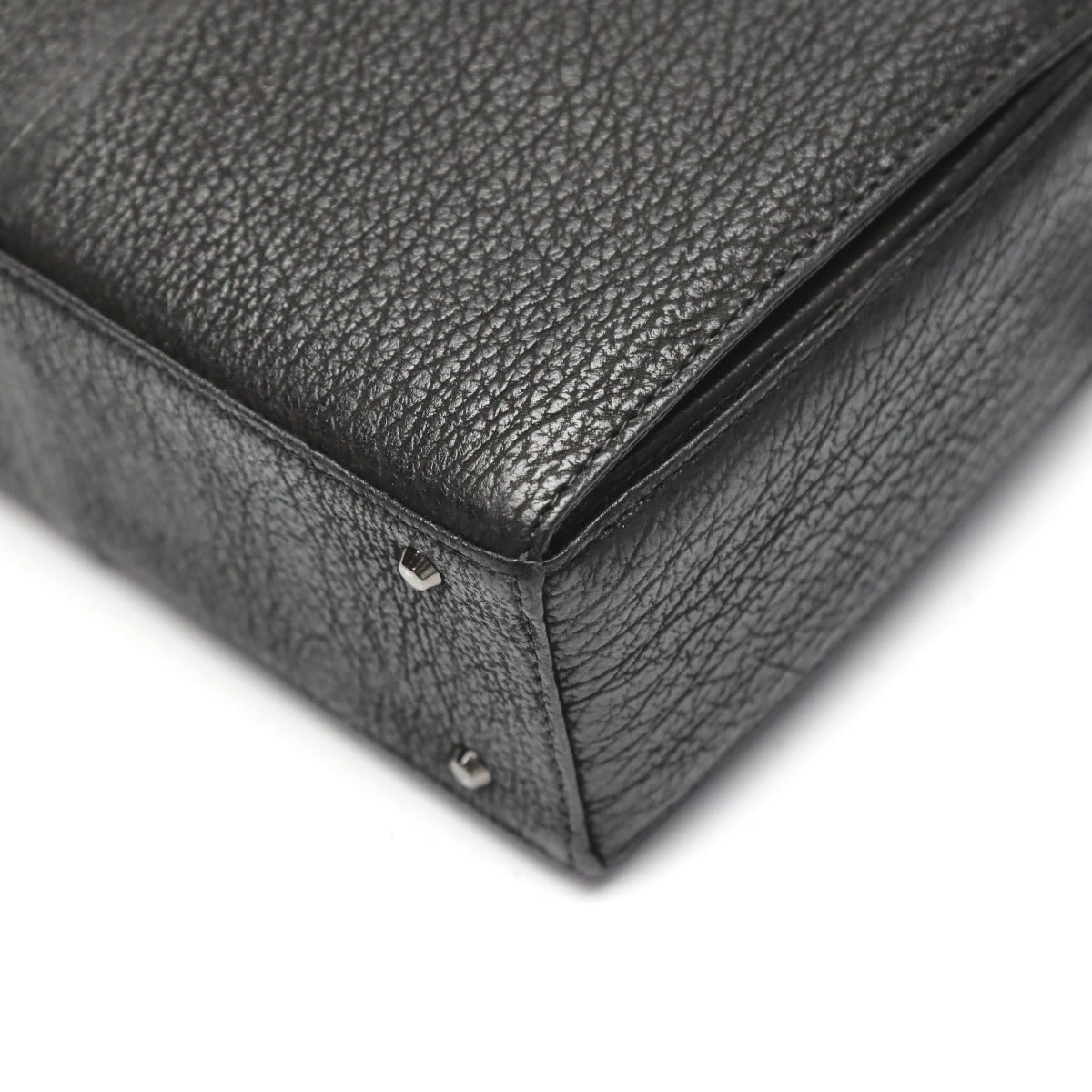シャークスキン Shark Skin ハンドバッグ
2WAYショルダーバッグ 金具リバーシブル JRA 36094 ブラック 【SS】
【中古】