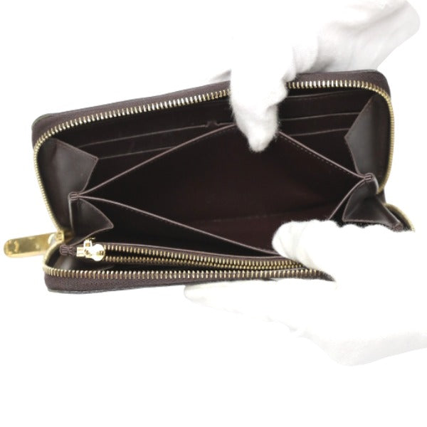 ルイヴィトン LOUIS VUITTON 長財布
ラウンドファスナー モノグラムヴェルニ ジッピーウォレット モノグラムヴェルニ M93522 アマラント LV
【SS】
【中古】