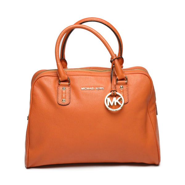 マイケルコース Michael Kors ショルダーバッグ
2WAY ボストンタイプ 斜めかけ オレンジ 【SS】
【中古】
