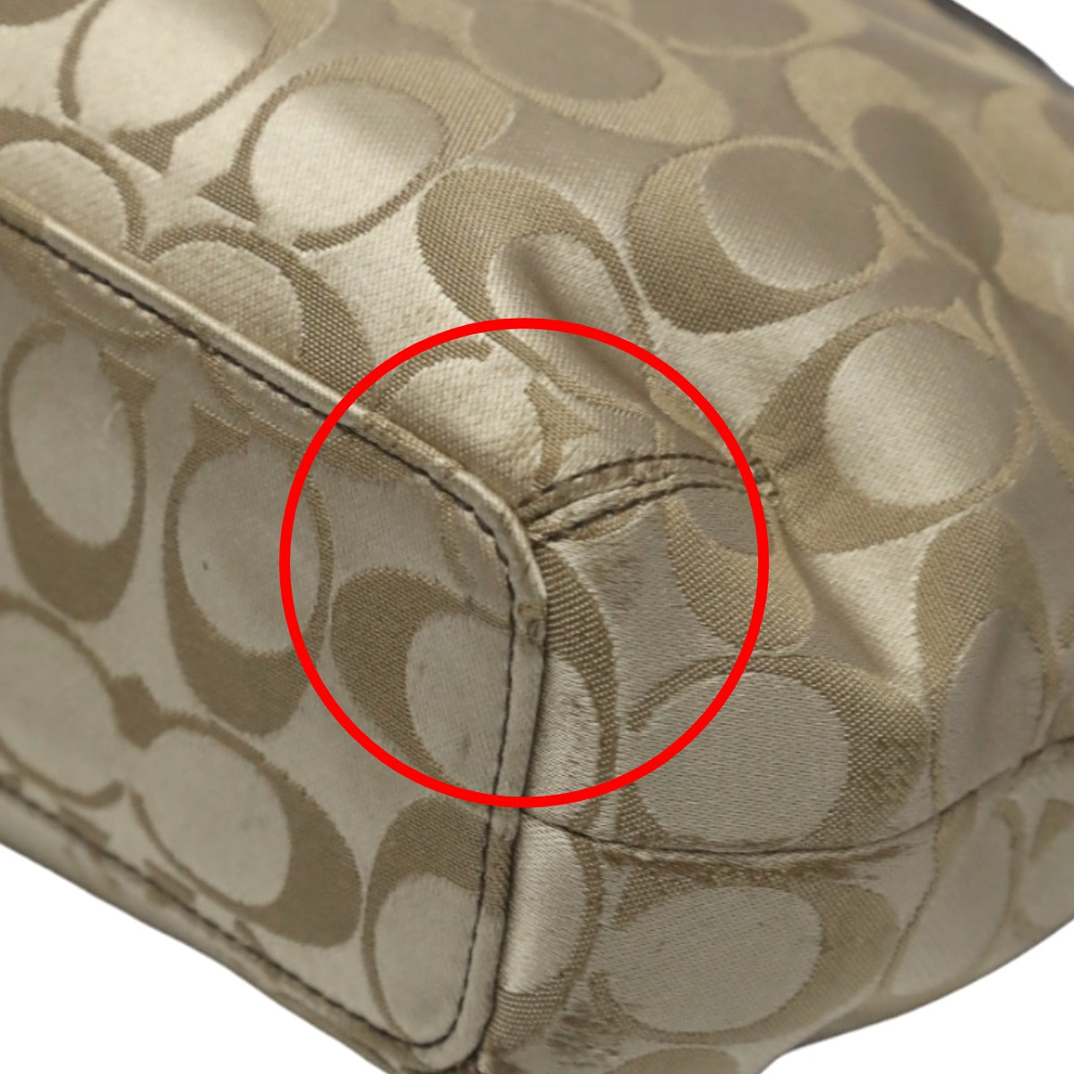 コーチ COACH ショルダーバッグ
シグネチャー ポピー レザー F15511 ブラウン 【SS】
【中古】