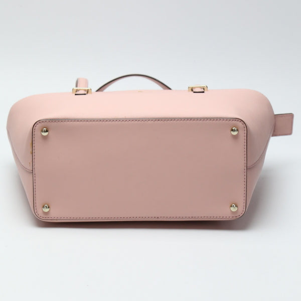 ケイトスペード Kate Spade トートバッグ
ハンドバッグ サーモンピンク 【SS】
【中古】