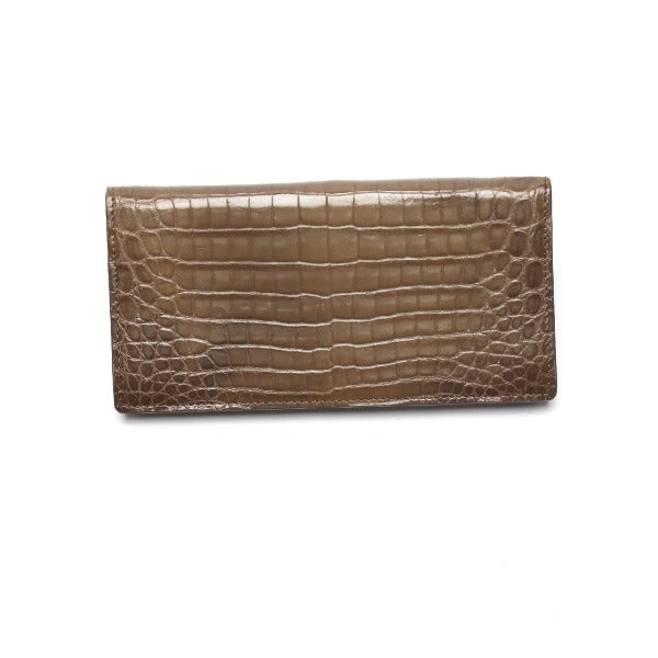 長財布
クロコ GENUINE CROCODILE SKIN ブラウン 【SS】
【中古】