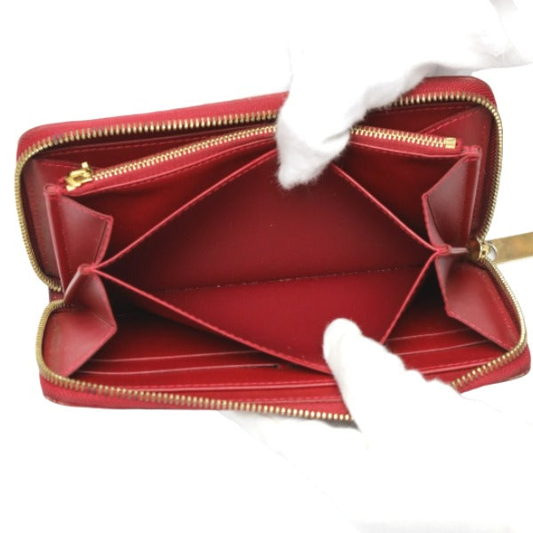 ルイヴィトン LOUIS VUITTON 長財布
ラウンドファスナー ヴェルニ ジッピーウォレット モノグラムヴェルニ M91981 ポムダムール LV
【SS】
【中古】