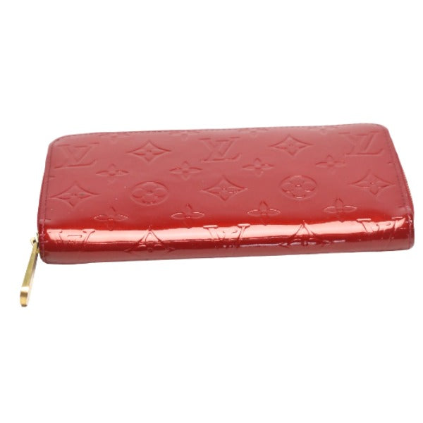 ルイヴィトン LOUIS VUITTON 長財布
ラウンドファスナー ヴェルニ ジッピーウォレット モノグラムヴェルニ M91981 ポムダムール LV
【SS】
【中古】