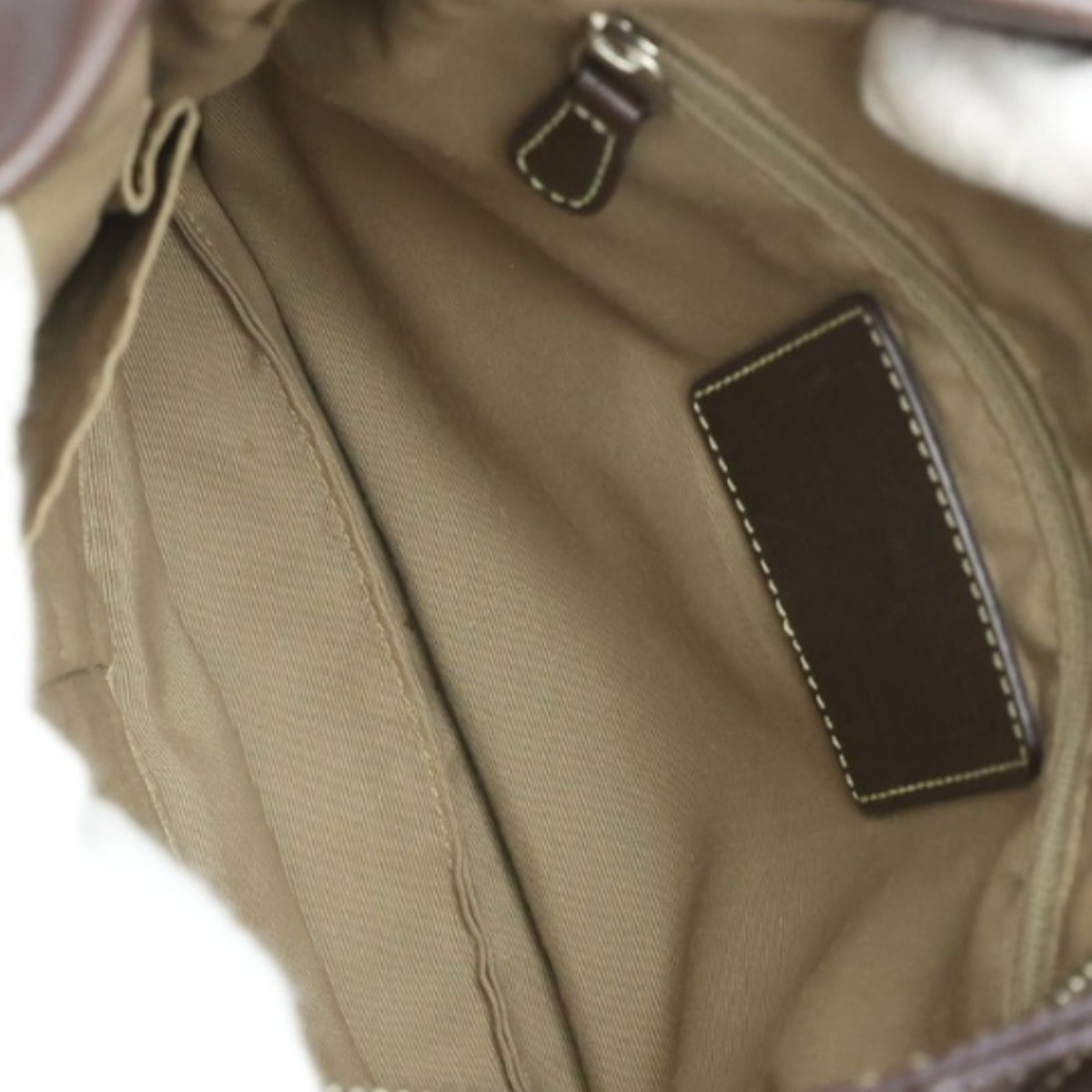 コーチ COACH ショルダーバッグ
レザーソフトダッフル 斜めかけ 肩掛け レザー 1452 ダークブラウン 【SS】
【中古】