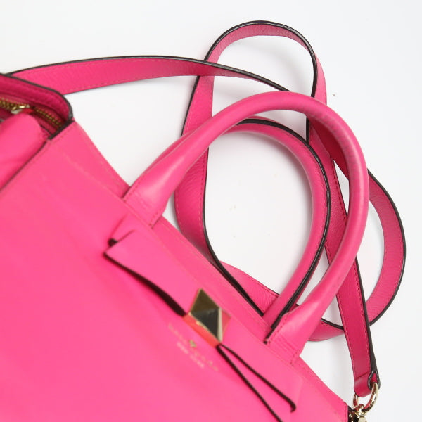 ケイトスペード Kate Spade ハンドバッグ
カーフ ショルダー 2WAY ピンク 【SS】
【中古】