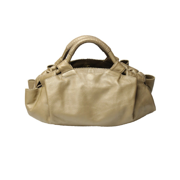 ロエベ LOEWE ハンドバッグ
ナッパアイレ レザー 軽量 レザー ゴールド 【SS】
【中古】