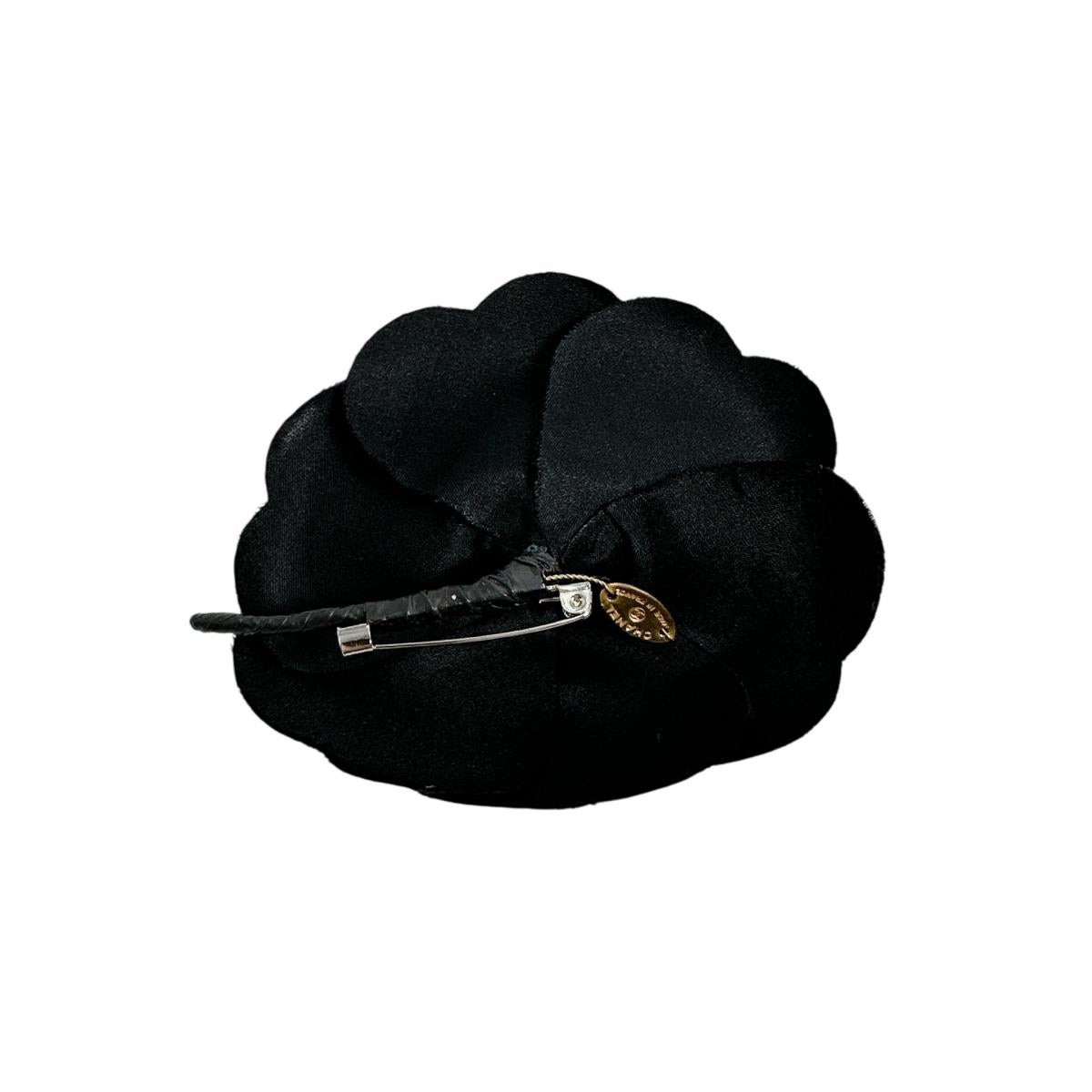 シャネル CHANEL ブローチ
コサージュ カメリア ナイロン ブラック 【SS】
【中古】